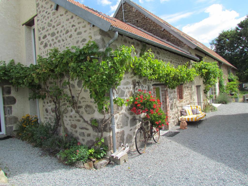 Domaine De La Jarrige Hotel Saint-Vaury Værelse billede